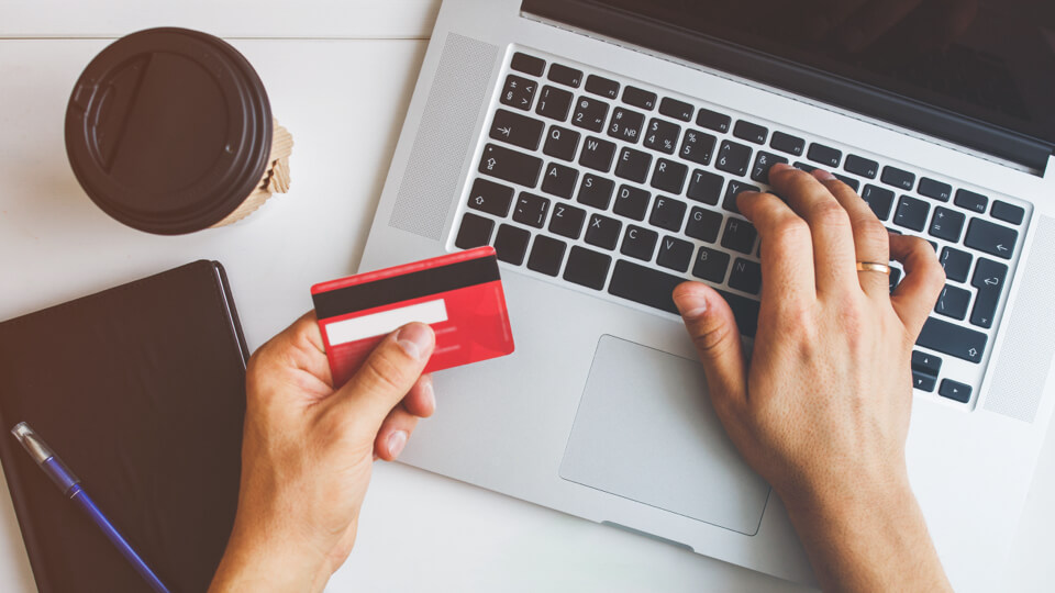 Striking a Balance Between Fraud Prevention and the Customer Experience Striking a Balance Between Fraud Prevention and the Customer Experience